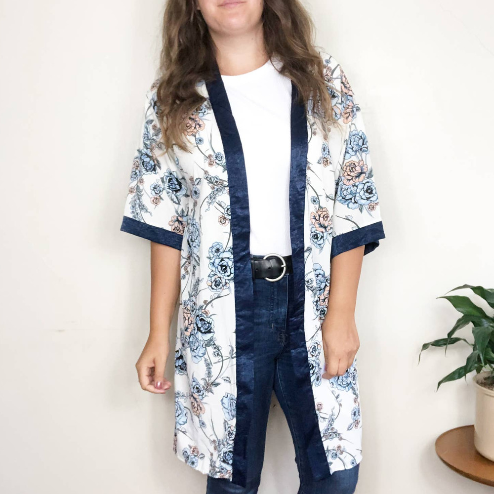 PINKBLUSH Blue Floral Boho Flowy Kimono Long Open
